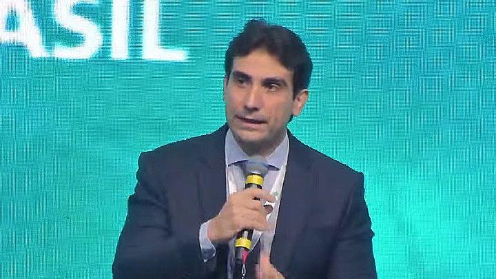 Gabriel Galípolo, BC: “Pix é o dinheiro que anda na velocidade do nosso tempo”
