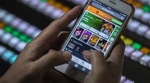 Sites de bets superam You Tube, Globo, WhatsApp e TikTok em audiência no Brasil