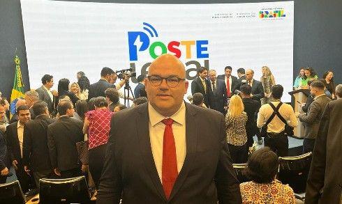 ABRANET: Iniciativa do Poste Legal é positiva, mas não pode prejudicar pequenas e médias empresas do setor