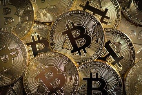 Volume de criptomoedas transacionado para lavagem de dinheiro cai 30%