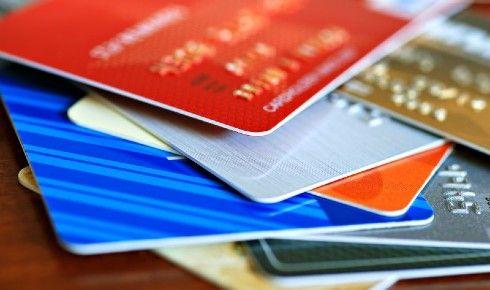 Banco Central: compras parceladas sem juros representaram 48% do valor total transacionado no cartão de crédito