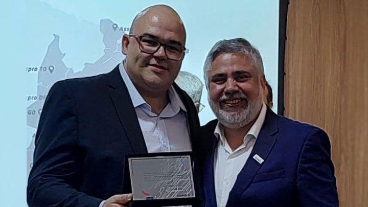 Federação Assespro premia Abranet por trabalho em prol das empresas de Internet e Tecnologia