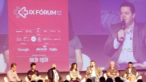 ABRANET defende cartilha para massificar programa Internet Segura