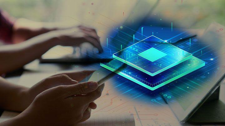 Inteligência Artificial faz parte da vida dos brasileiros, mas falta conhecimento real da tecnologia

