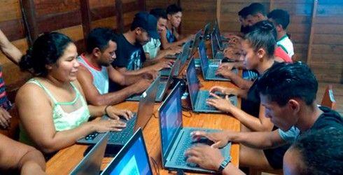 Veloso Net leva conectividade às pessoas às margens do Rio Solimões