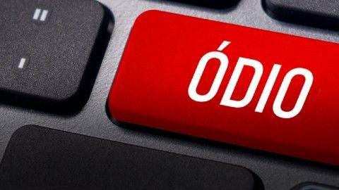 Crimes de ódio na Internet tiveram aumento de até 821%
