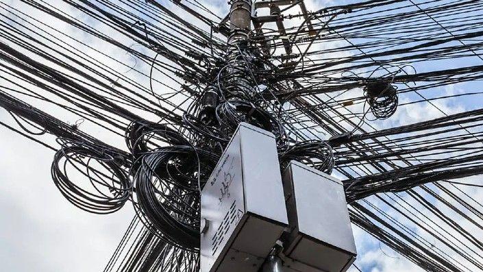 A partir de dezembro, Anatel vai exigir todos os contratos de uso de postes de energia